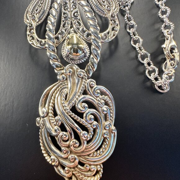✨ 18” Sterling Silver Ornate Filigree Necklace with Gold-Tone Teardrop Accent - Picture 3 of 6